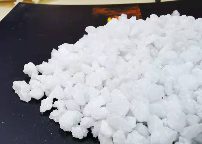 耐火物材料の白によって溶かされる酸化アルミニウムの白い鋼玉石0-1MM 1-3MM